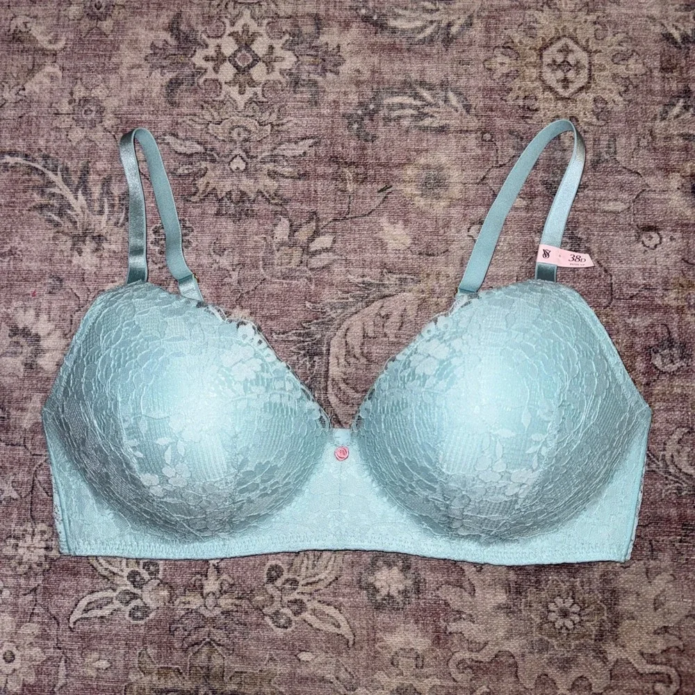 Victorias Secret Dream Angels Wireless Lace Push-Up Bra Blue Size 38D NWT